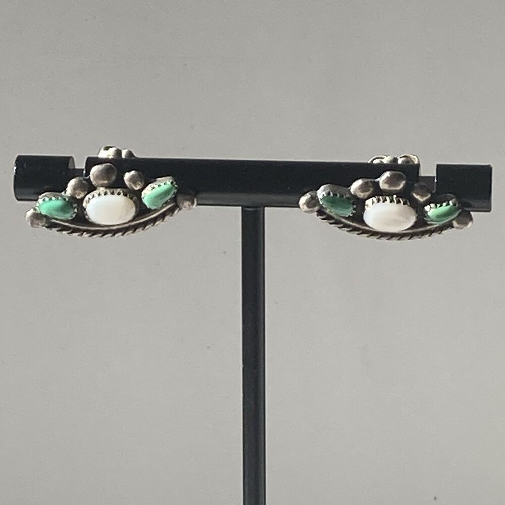 VTG Zuni Sterling Silver 925 Earrings Turquoise MOP Petit Point Native American